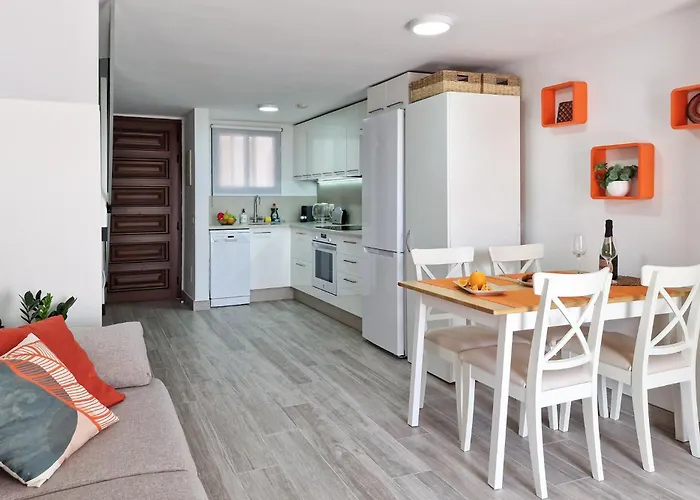 Orange - Parque Santiago Ii * 阿罗纳