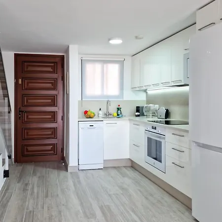 Orange - Parque Santiago Ii Arona (Tenerife)