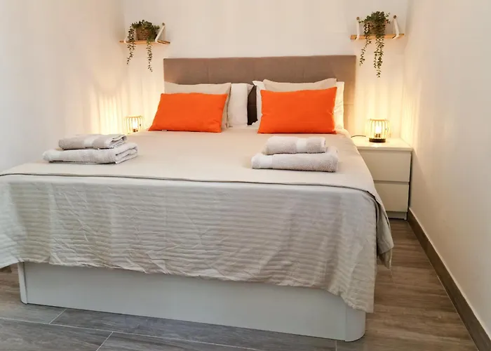 Orange - Parque Santiago Ii Apartamento