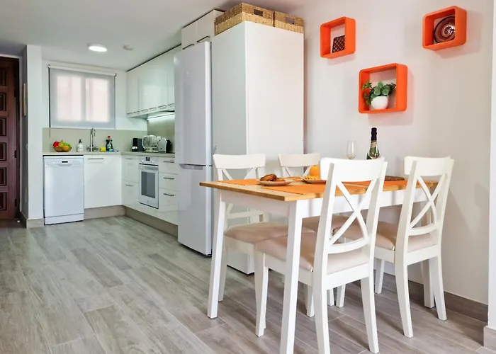 Orange - Parque Santiago Ii * Arona (Tenerife)