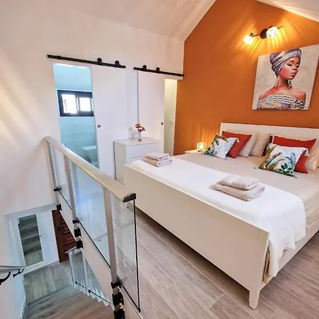 Orange - Parque Santiago Ii 아로나